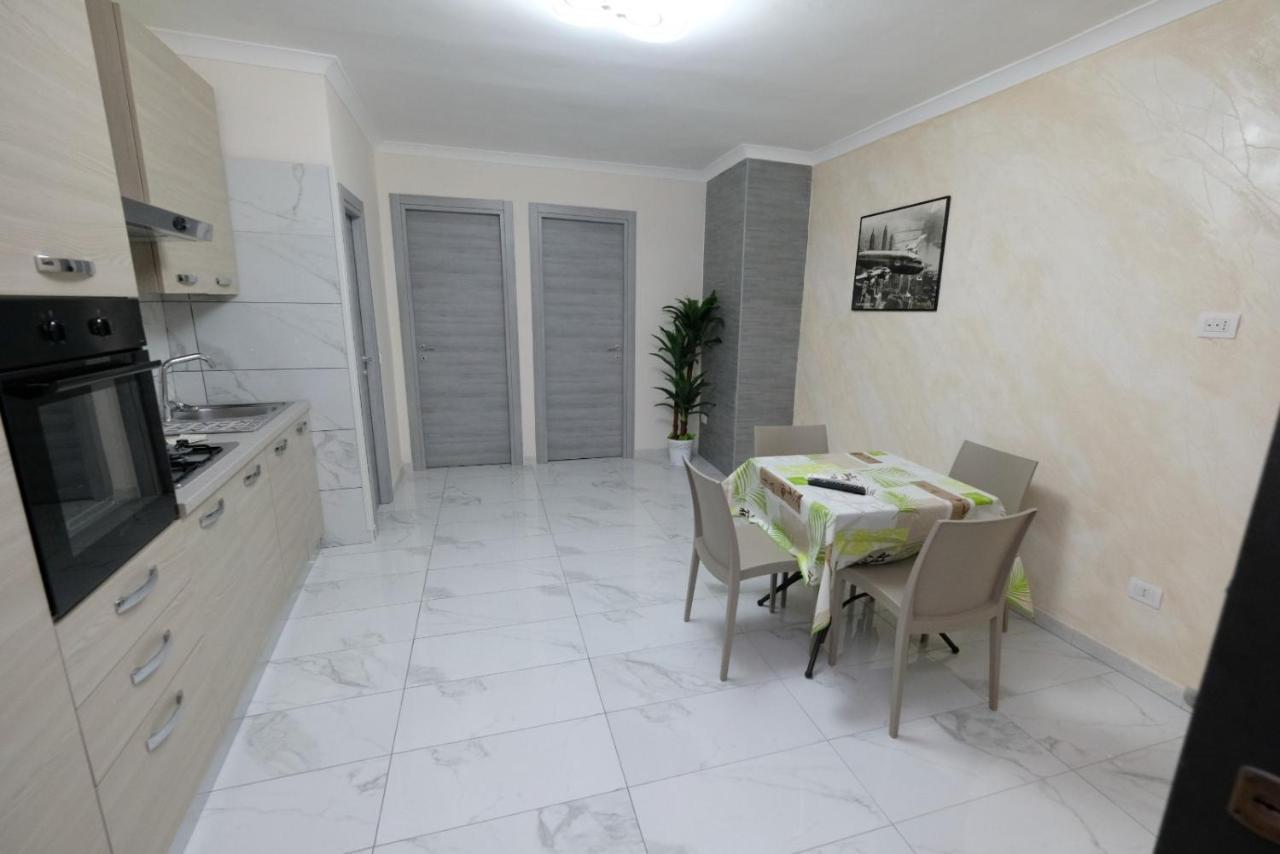 Mg House Lejlighed Napoli Eksteriør billede